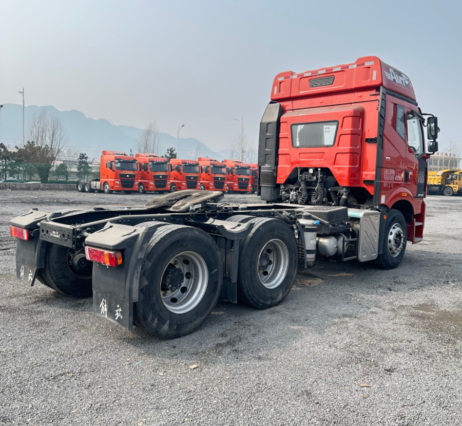 FAW tractor truck